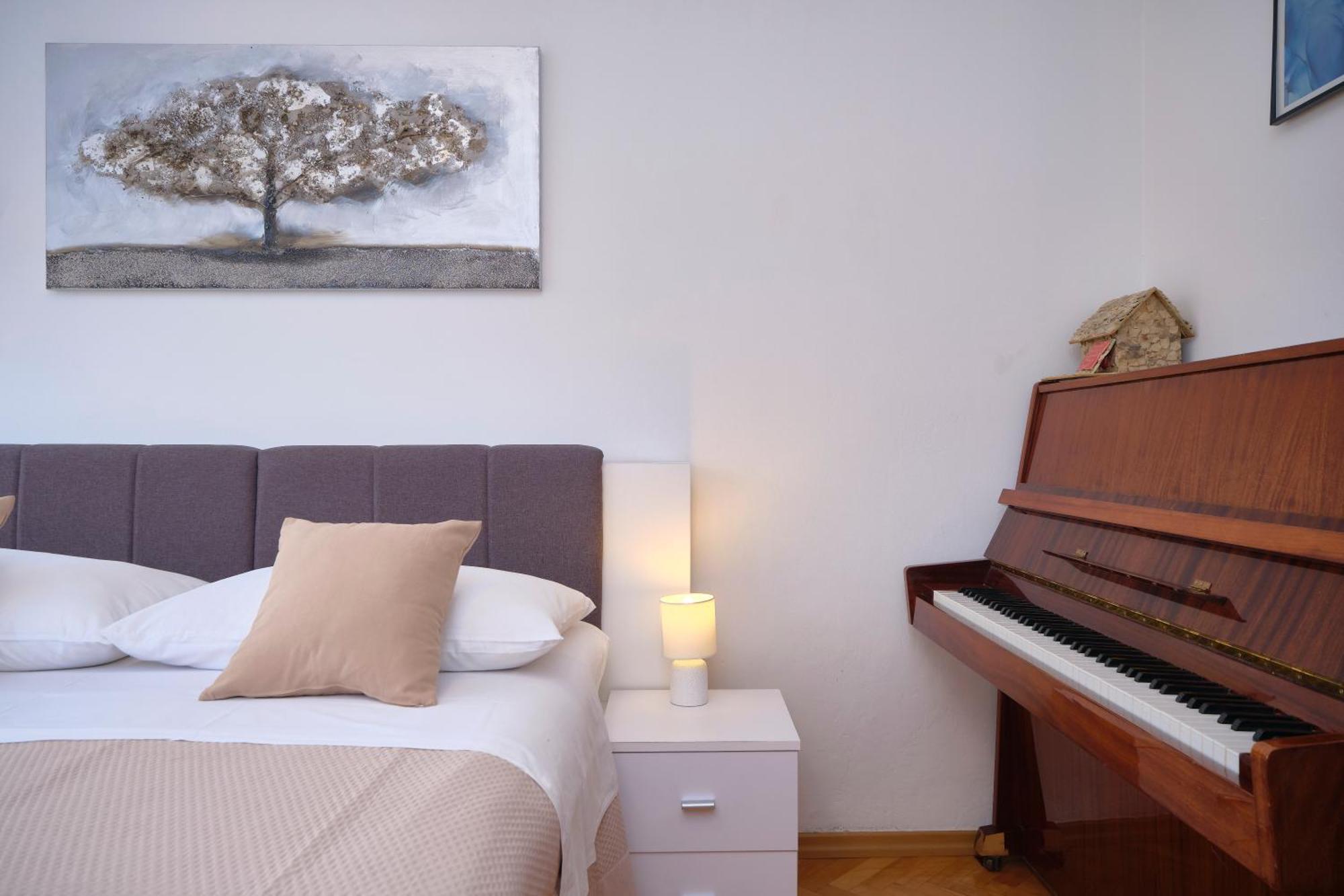 Sunny Apartment Σπλιτ Εξωτερικό φωτογραφία
